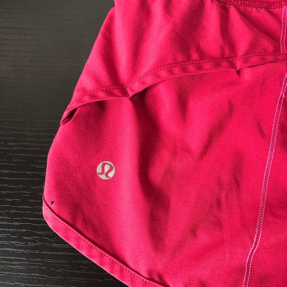 Lululemon Speed Shorts 10 Medium - Picture 5 of 8